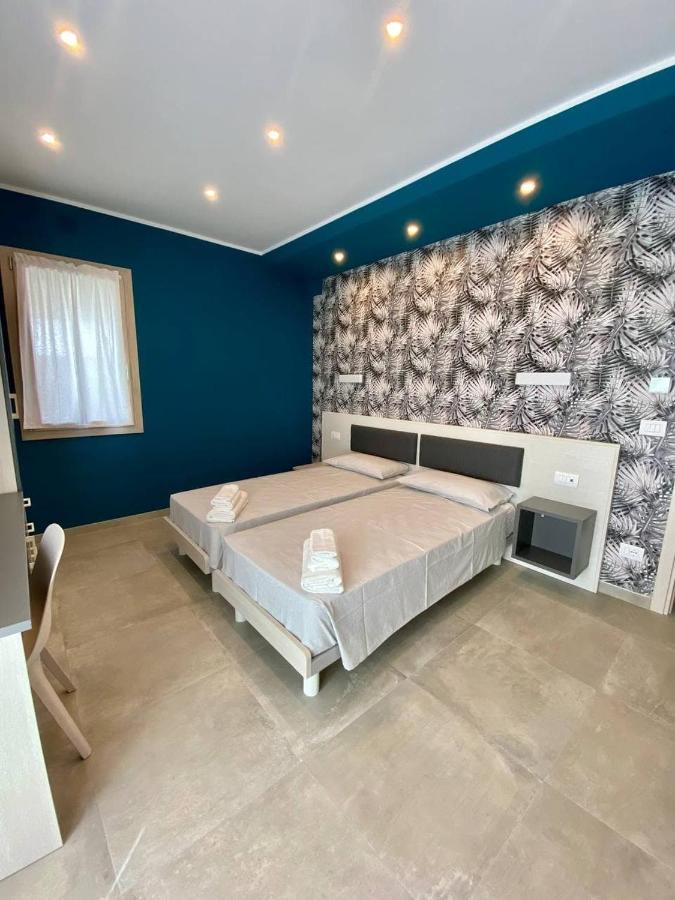 Floridida Rooms & Breakfast Marina dʼMarina dʼAndora Extérieur photo