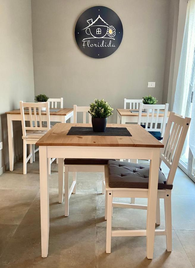 Floridida Rooms & Breakfast Marina dʼMarina dʼAndora Extérieur photo